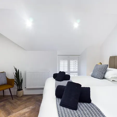 Driftwood Boutique Guest House-2